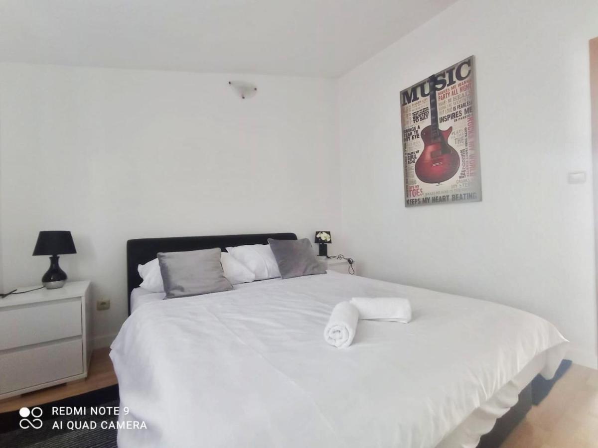 Apartman Mia With Pool1 Split Eksteriør bilde