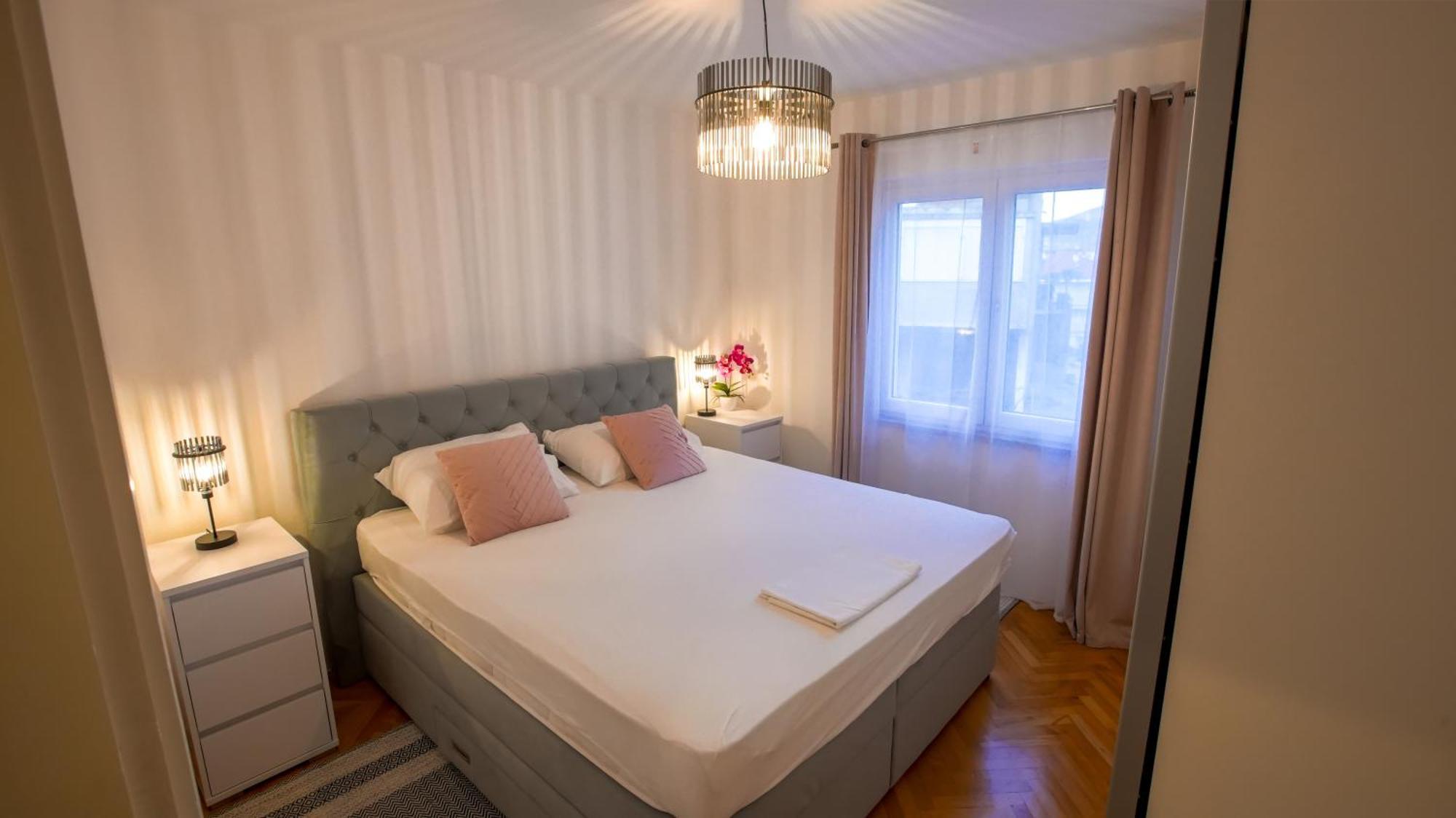 Apartman Mia With Pool1 Split Eksteriør bilde
