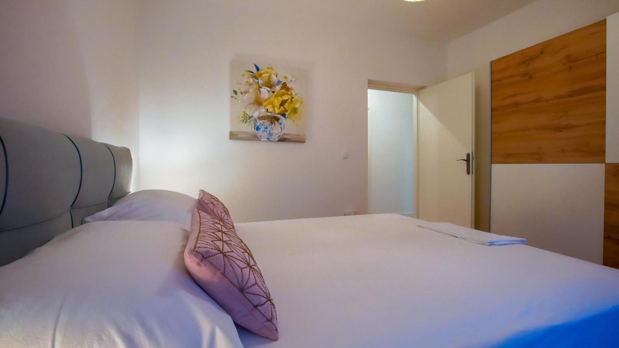Apartman Mia With Pool1 Split Eksteriør bilde